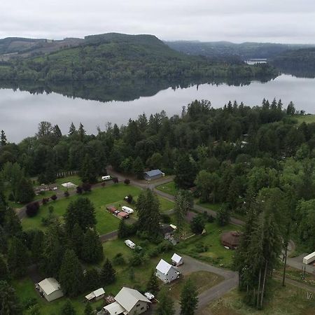 Romantic Cozy Cabin Walk To Lake Hot Tub Bikes Kayaks Grill Onalaska Exterior foto