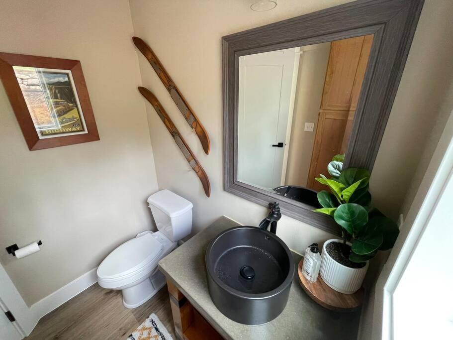 Romantic Cozy Cabin Walk To Lake Hot Tub Bikes Kayaks Grill Onalaska Exterior foto